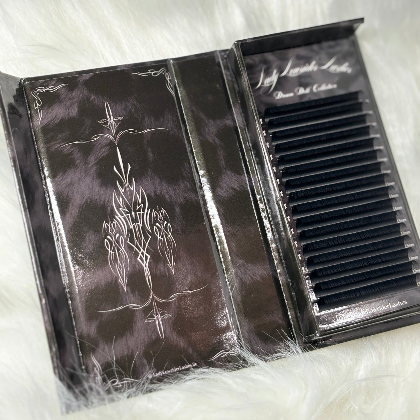 Dream Doll Lash Tray Collection - SINGLE LENGTHS